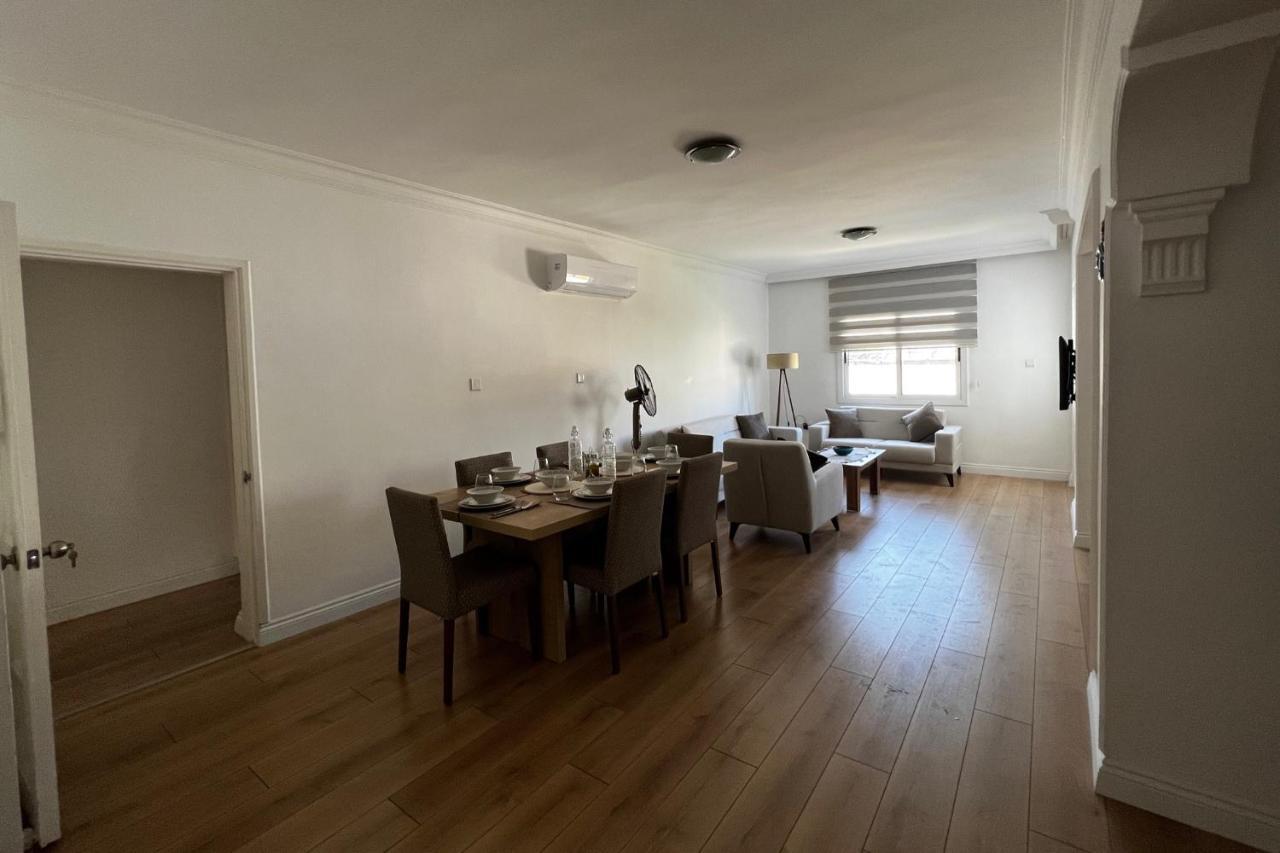 Stylish 3 Bedroom Apartment In Kyrenia  Exterior photo