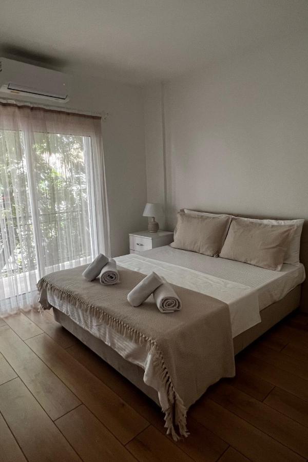 Stylish 3 Bedroom Apartment In Kyrenia  Exterior photo