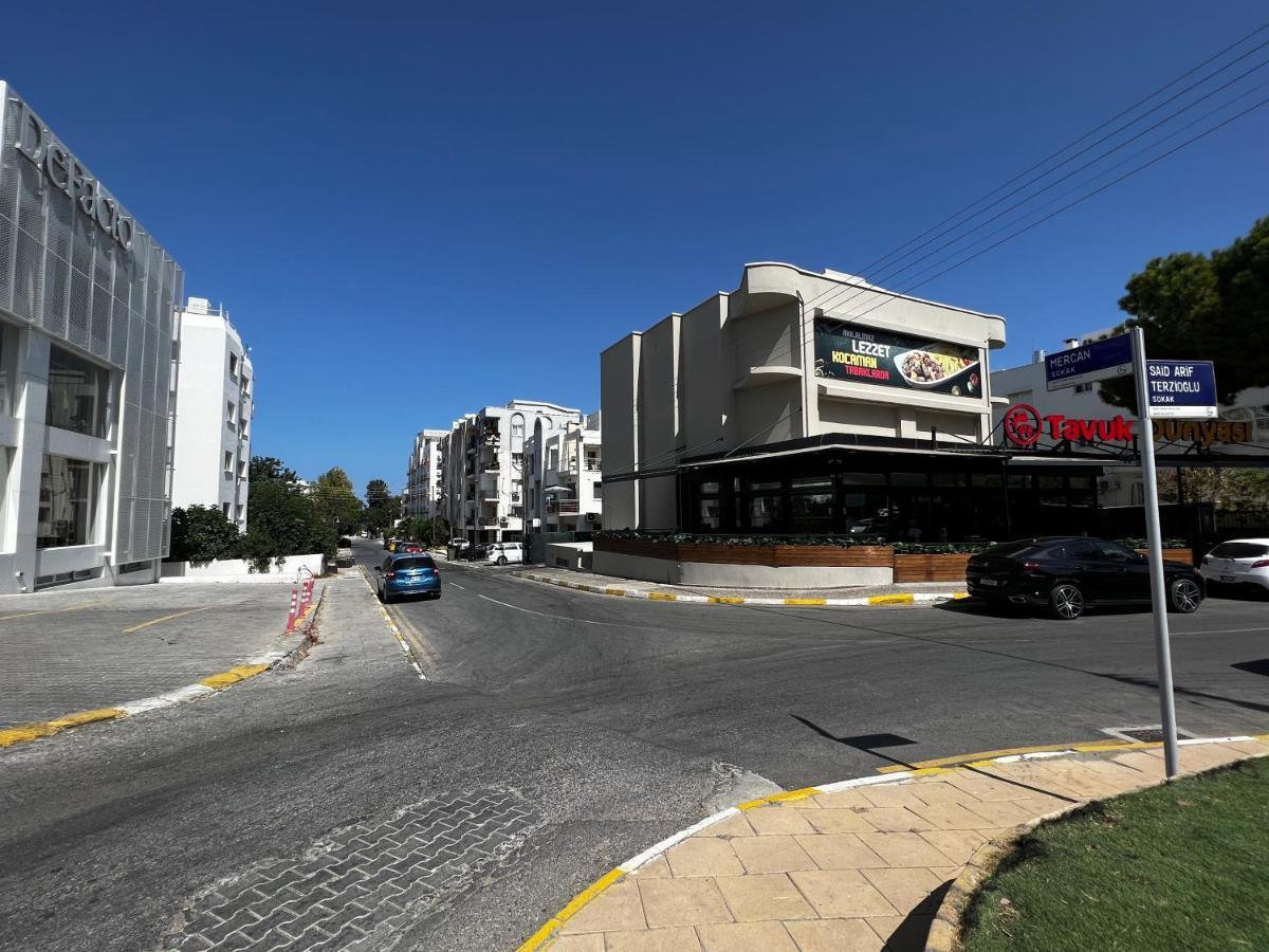 Stylish 3 Bedroom Apartment In Kyrenia  Exterior photo